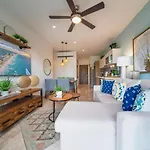 2 Bedroom Condo At Ipana Condos - Pool - Gym - Business Center - Indigo