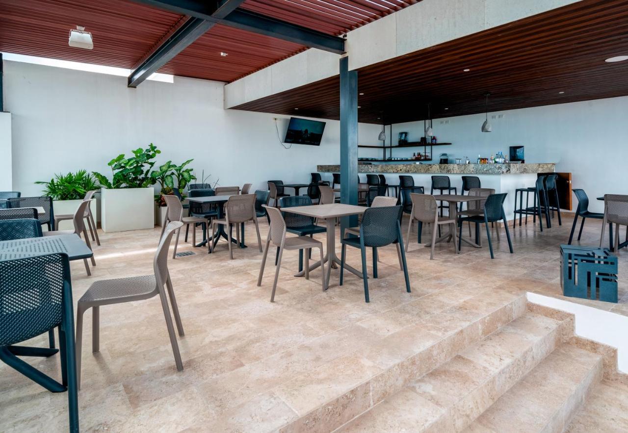 2 Bedroom At Ipana - Pool - Gym - Business Center - Indigo Сasa de vacaciones Playa del Carmen